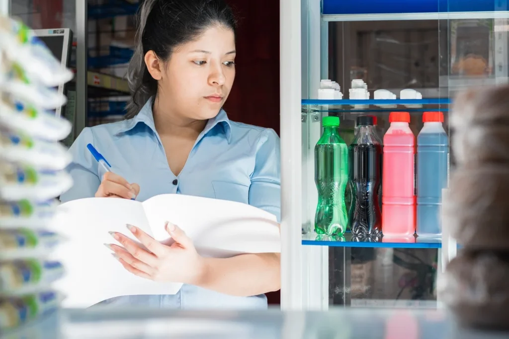 La rotación de productos mantiene su inventario fresco.